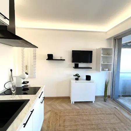 Appartamento Dans Mon Petit Nid Au Bord De La Mer *